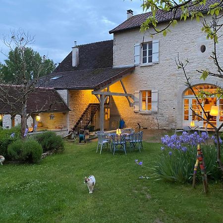 Le prieuré de Sainte Vertu Extérieur photo